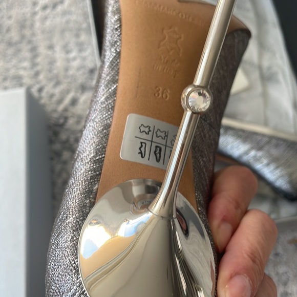 Size 6. Silver. You Can See Are New. Please No Low Blow Offers - Picture 2 of 15